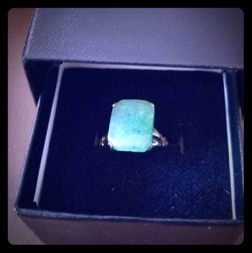 Jade ring